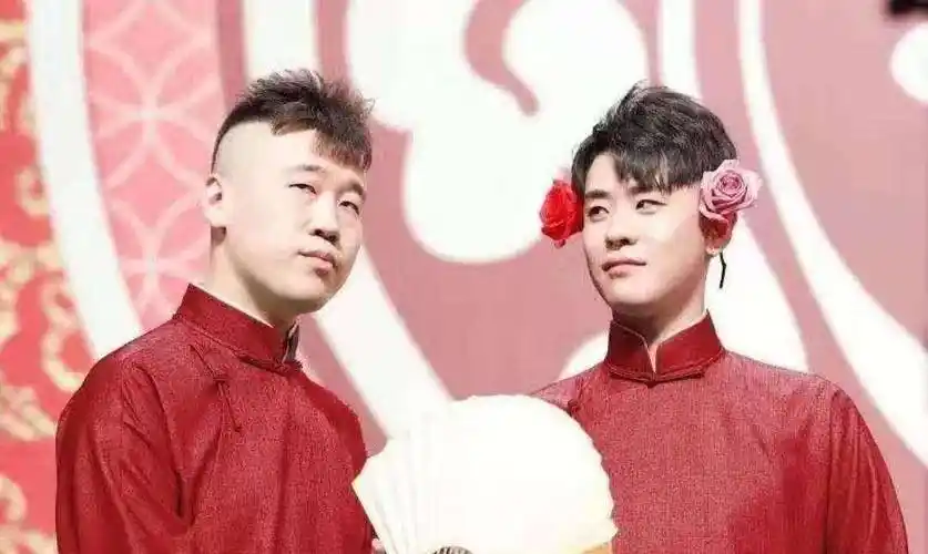 原创被问有什么别人无法模仿德云社杨九郎霸气回答我给张云雷捧哏