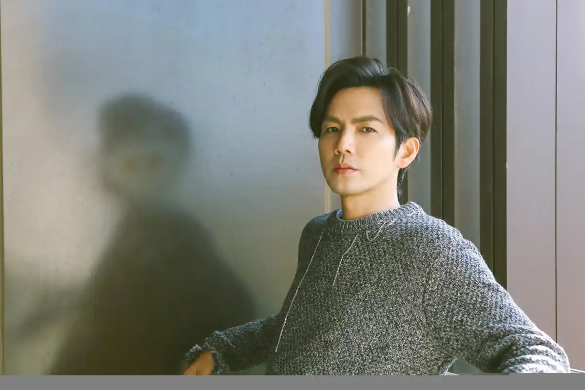 【早安】"从陌生到熟悉,从波澜无惊到愈发沉溺,演员