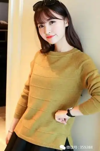 紧致小巧的版型,随心而变,怎么穿都好看呢!