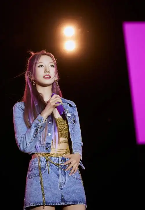 孟美岐超话61#孟美岐野生打歌舞台#    野生打歌舞台,music cue90