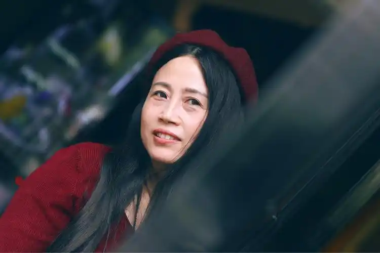 标题:我漂亮的妈妈