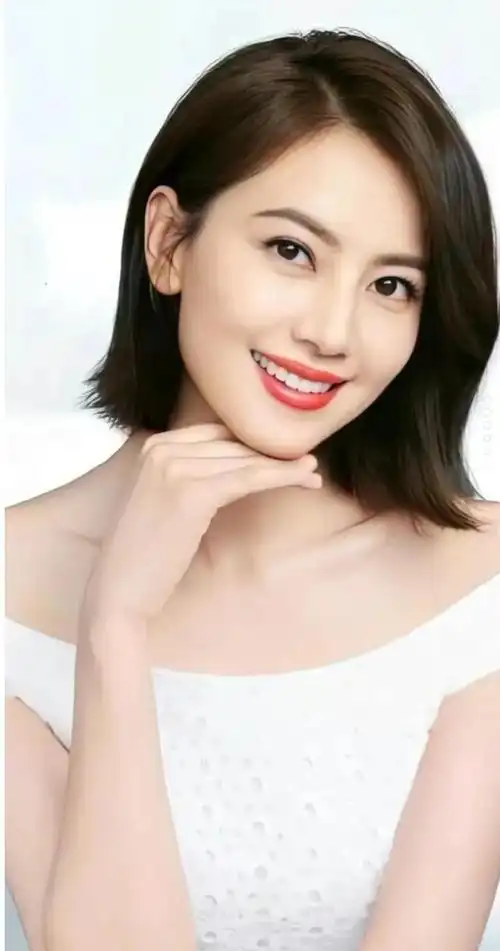 高圆圆惊艳美图(六)_网易订阅