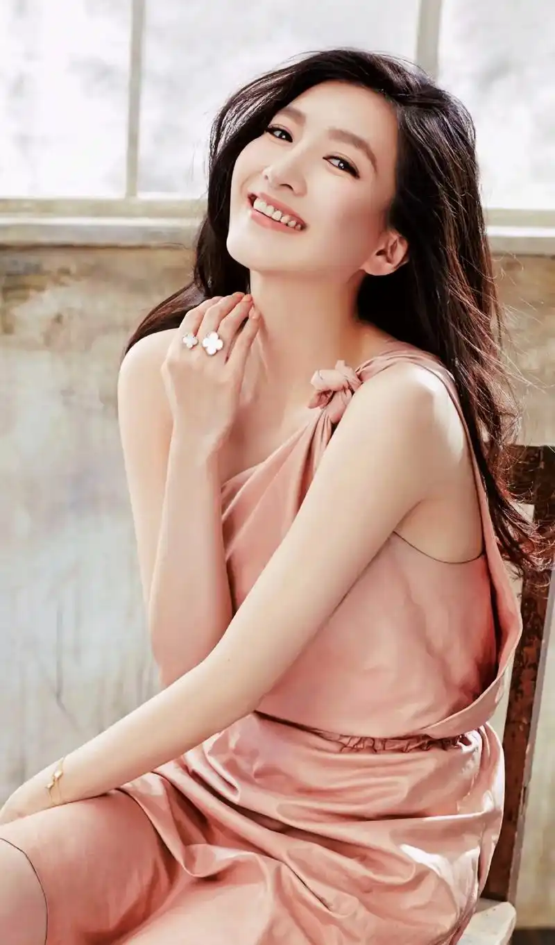 江疏影写真集 - 抖音