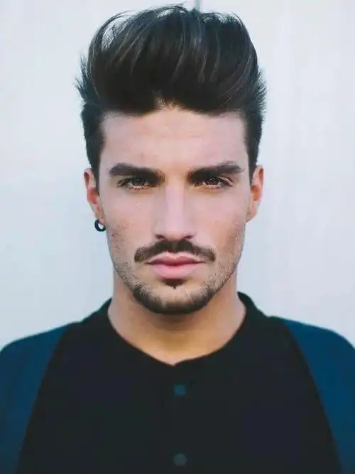 下巴留胡子的男人性格