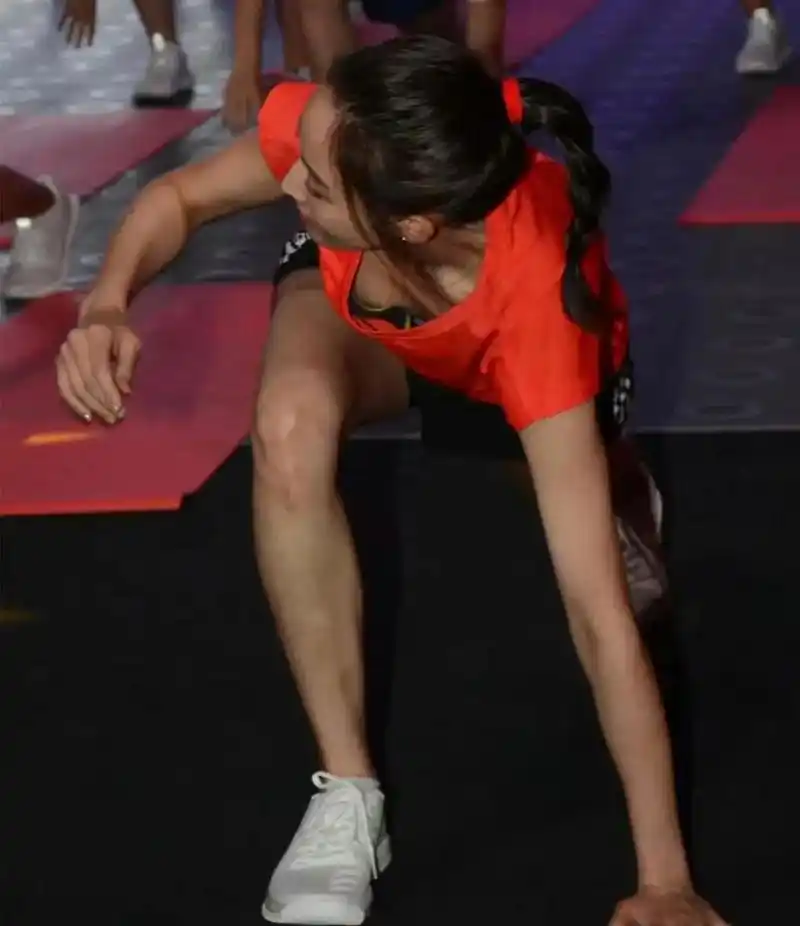 女星张钧甯,男星彭于晏最健康最运动的两个,自律最漂亮!