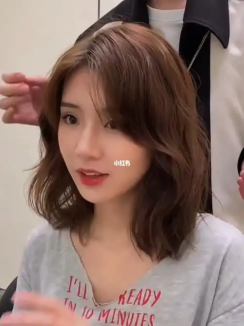 女神必备发型推荐慵懒感气垫烫蓬松超显瘦