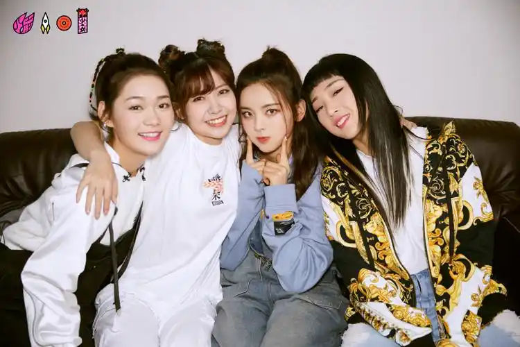 简介:火箭少女101《中国音乐公告牌》海报图片,分享一组火箭少女101