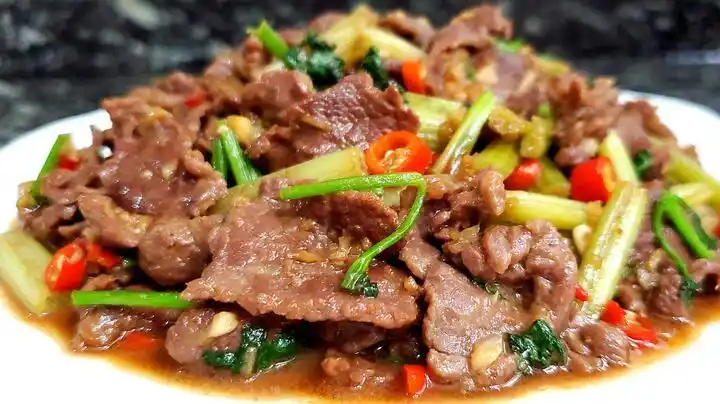 炒嫩牛肉怎么_手机壁纸_电脑壁纸_桌面壁纸【图客网】