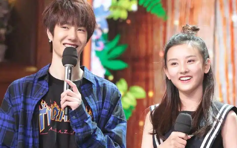 王一博宋祖儿的互怼时刻宋祖儿吐槽王一博说完话不知怎么接