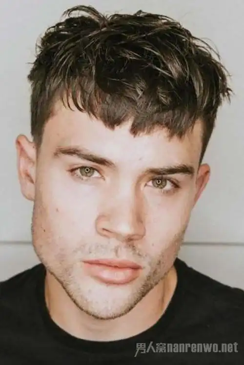 菱形脸男发型推荐掌握这4个技巧让你剪发更帅气