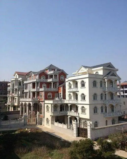 晒晒福建莆田的农村别墅你见过这么霸气奢华的房子吗