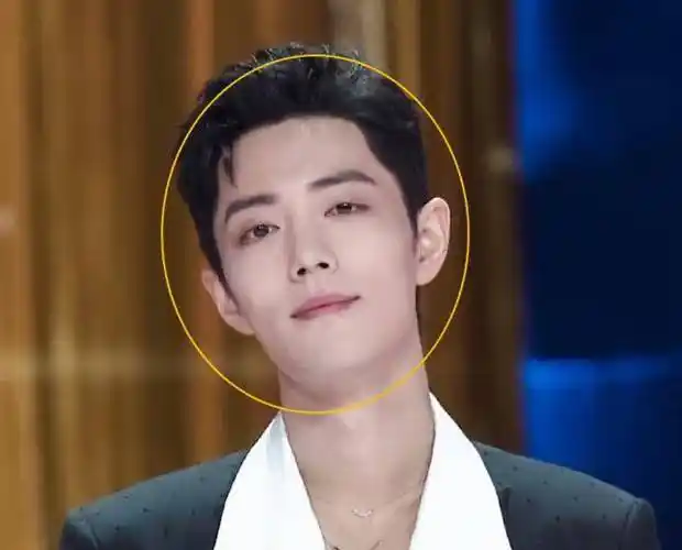 肖战婴儿肥时期生图,颜值虽没现在精致,但胜在笑起来无忧无虑_感觉_带