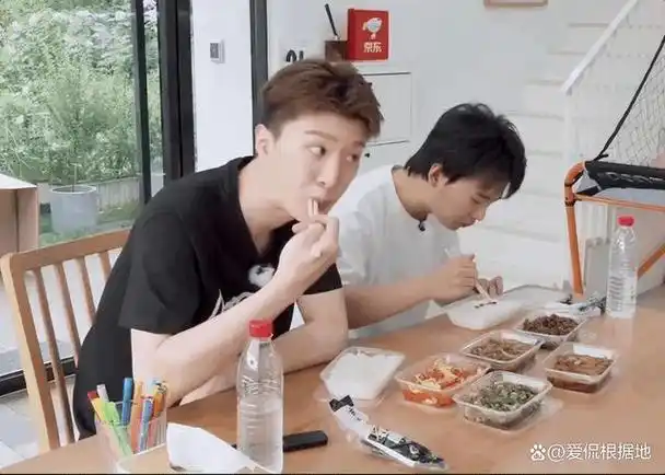 回顾内娱7大"生活巨婴":冷水煮饺子,煮饭不放水,洗手液洗米