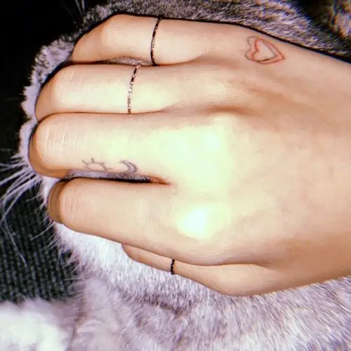 分享一波孟佳的八个纹身内含巨量图片适宜作厕所读物bushi6193