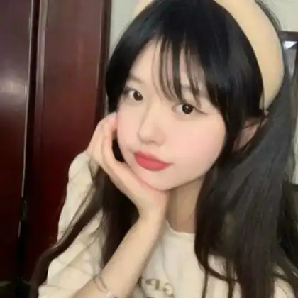 清纯女生头像女高级感小众真人高清图片