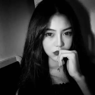 2021最新霸气黑白女生头像高冷图片