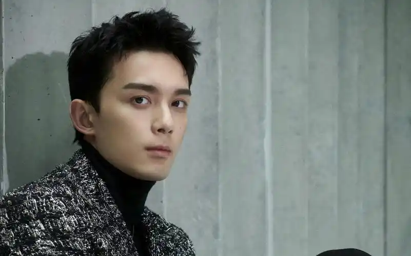 吴磊千鸟格西装look