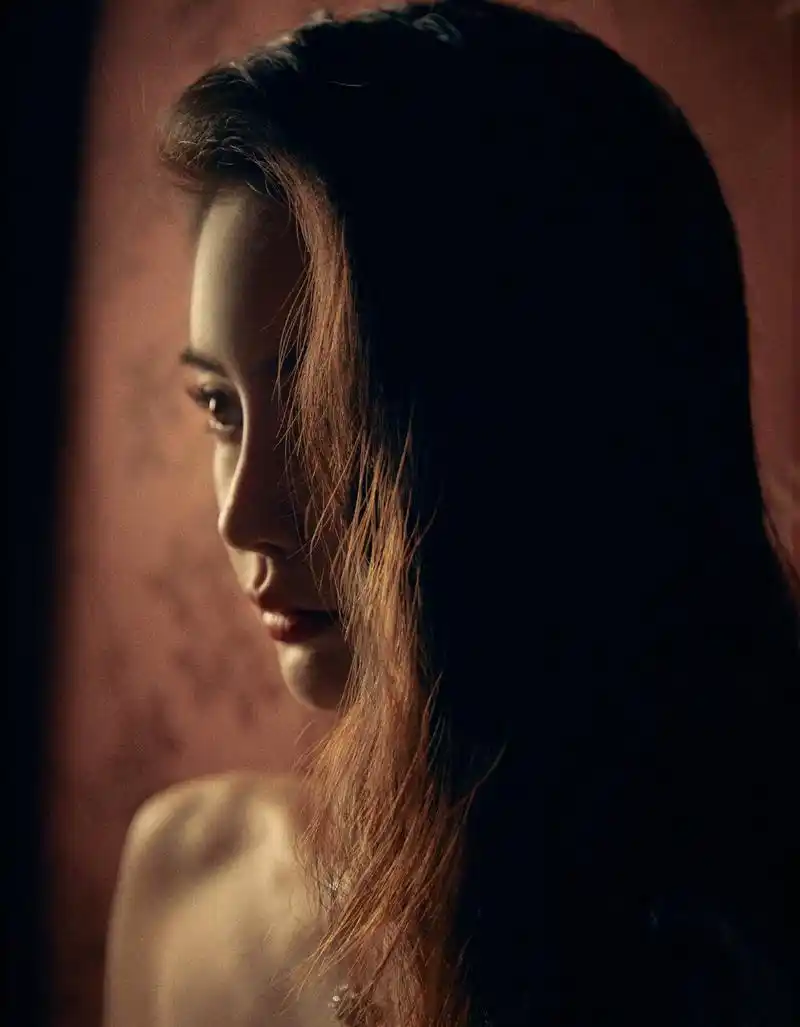 简直被angelababy的侧脸杀迷住了