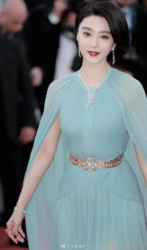 姨妈聊整形#范冰冰最近的状态如何?