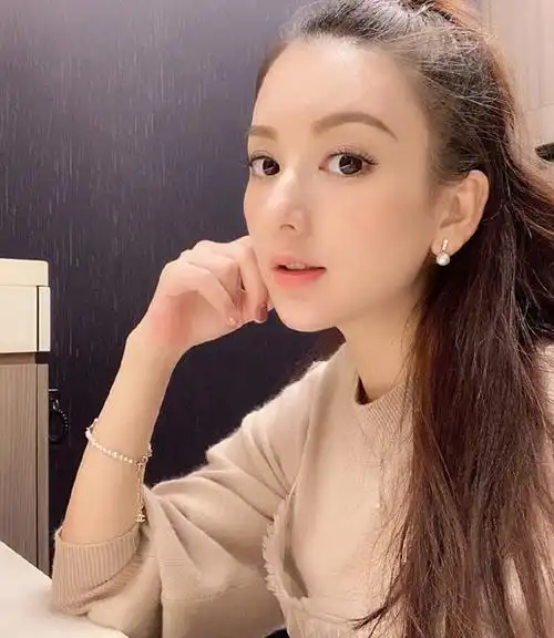 就来给大家介绍一下郭富城个人资料简介身高和郭富城老婆方媛个人简历