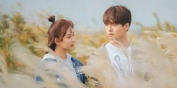 杨紫与马天宇的兄妹组合,暖心度不输与王俊凯的"梳头姐弟"组合_亲哥哥