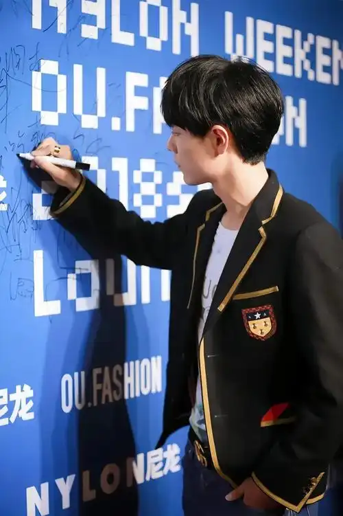 肖战被爆吃相难看真相太恶心