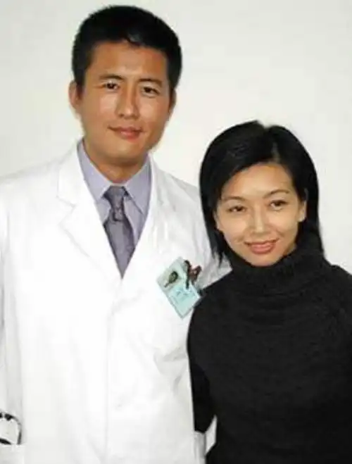 演员田小洁:出道22年低调无绯闻,对江珊一见钟情,待继女如亲生