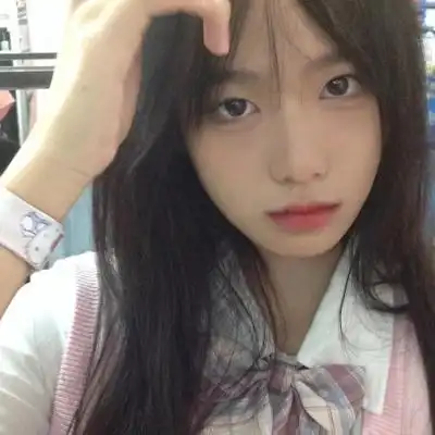 温柔惹人怜爱的美女好看头像女生头像ins高级质感真人好看