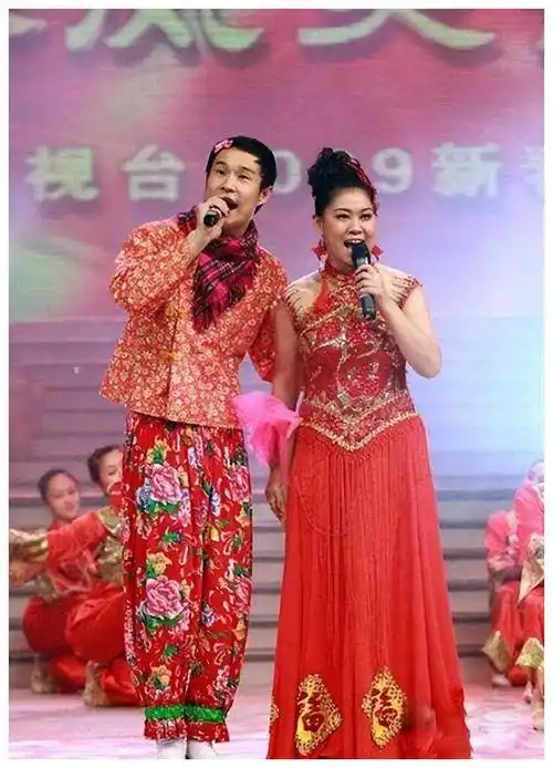 小沈阳为爱妻庆生突破40岁寓意新生涨幅惊人引关注