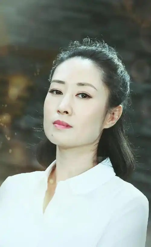 44岁刘敏涛:为了婚姻,丢掉事业,没了收入,离婚后才真正爆红