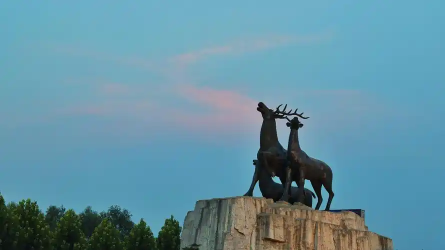 描述的正是河南省鹿邑县当时的美景,因此而得名鸣鹿县. - g摄