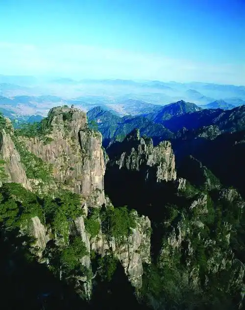 海量高清图片素材免费下载,第十一期:雄伟山峰