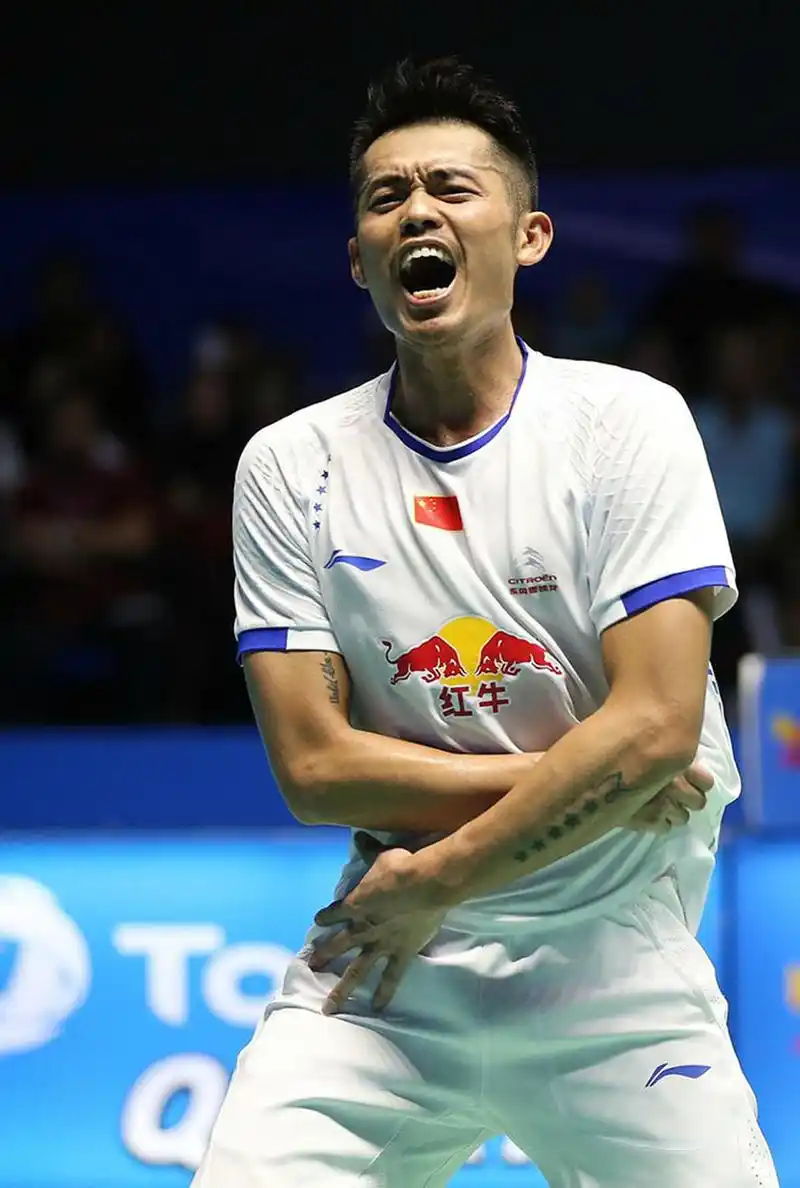 羽坛至今也没有"林丹"一样的人物了  看林丹打球简直就是一种享受