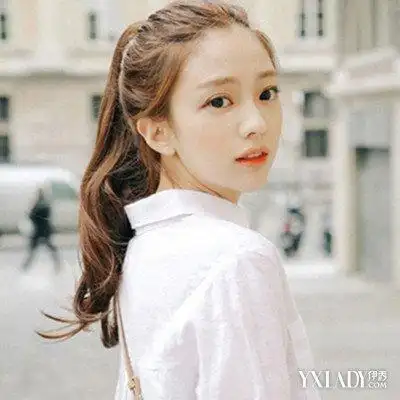 女学生马尾辫发型推荐让你轻松变身甜美小萝莉