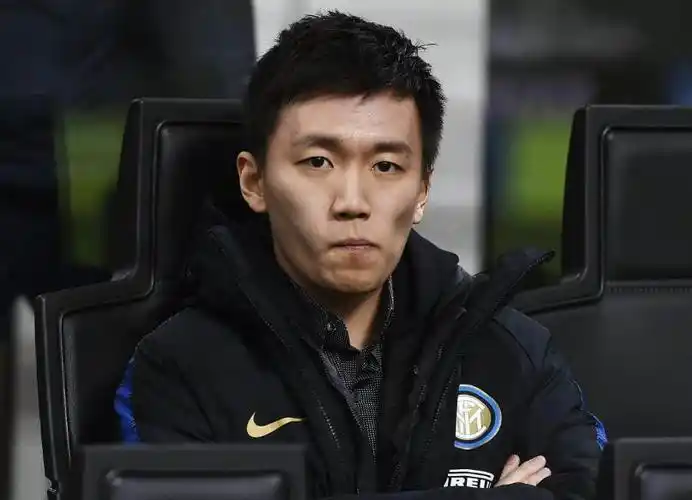 张康阳难抵挡,半个英超都在争