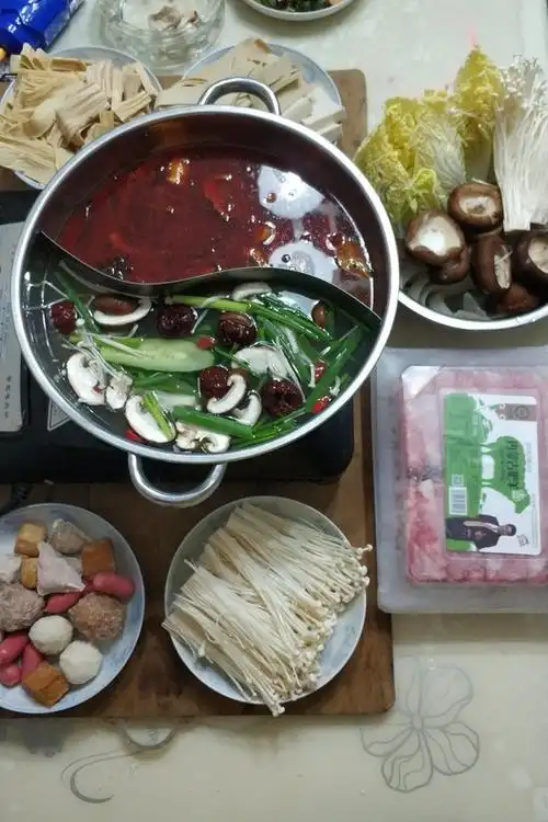 子一墨做的家庭火锅