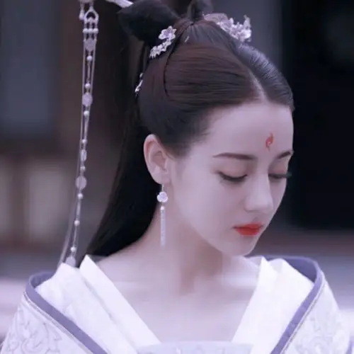 二转注明dt苏软甜迪丽热巴头像