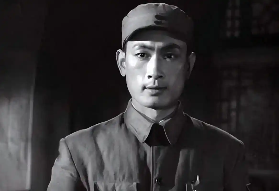 回顾演员庞学勤照顾精神病妻46年妻子离世后儿子撮合他再婚