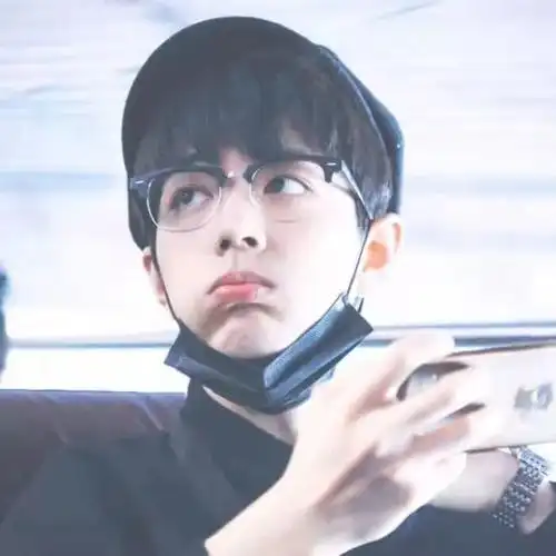 肖战最新微信头像