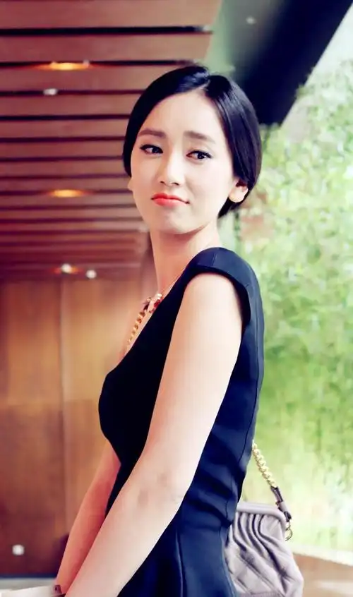 董晴个人资料多大了身高多少介绍 董晴结婚有老公了吗