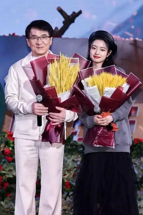 的李冰冰;《急先锋》的杨洋和徐若晗;《传说》的张艺兴,古力娜扎