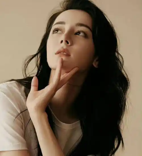 网传《英雄联盟》阵容:时代峰峻承包男主,男配,女主角迪丽热巴_张艺谋