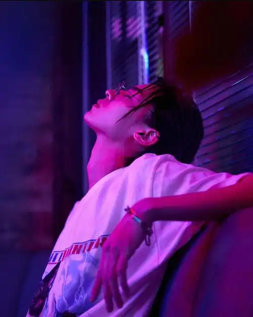 陈立安日系帅哥