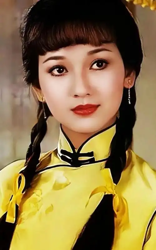 赵雅芝年轻的时候太漂亮了,魅力大气!__财经头条