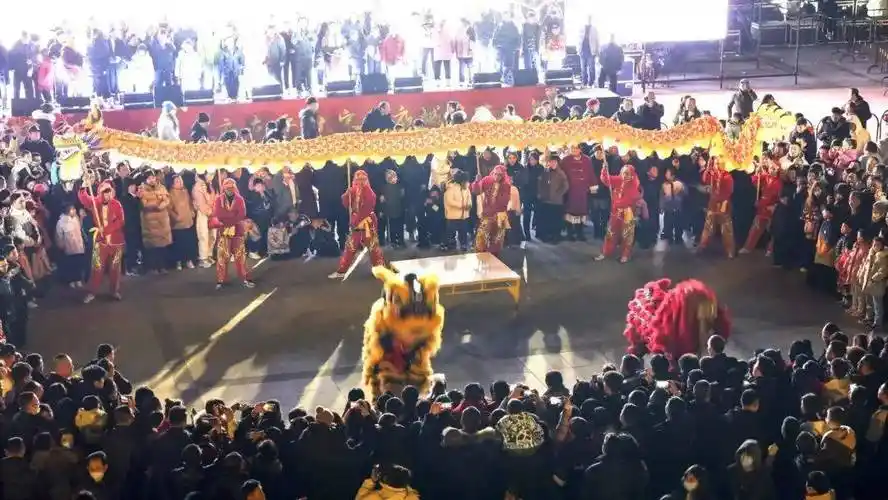 地址:泰安市东平县贯中大道西首大宋不夜城内主题特色:市集位于大宋