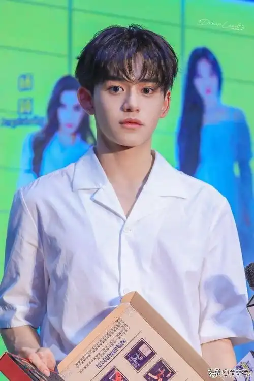 黄旭熙怎么了出什么事了黄旭熙没有退出nct