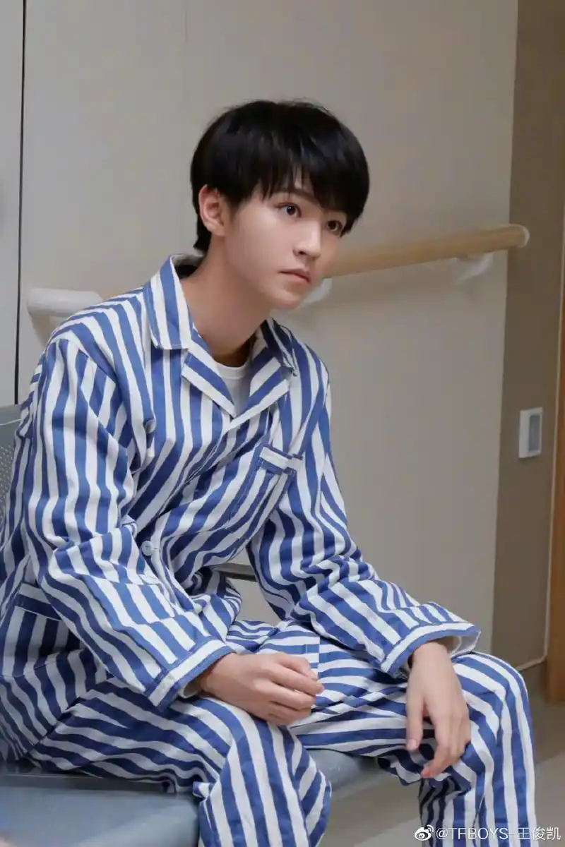 重生之门 #永不脱粉 难道还有比王俊凯更可爱的男孩子吗?关 - 抖音