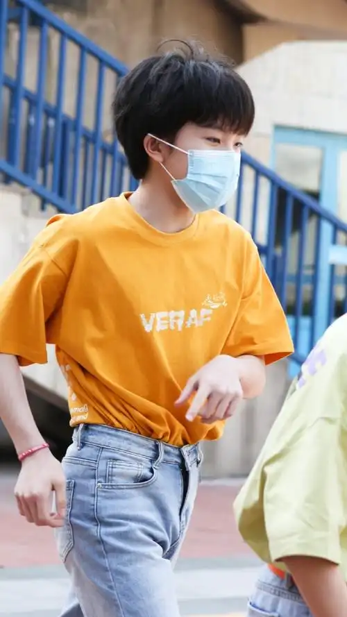 温柔大哥赵冠羽