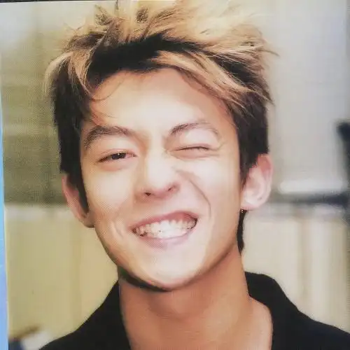 陈冠希照片头像图片 陈冠希照片头像图片图片大全_布阁拉