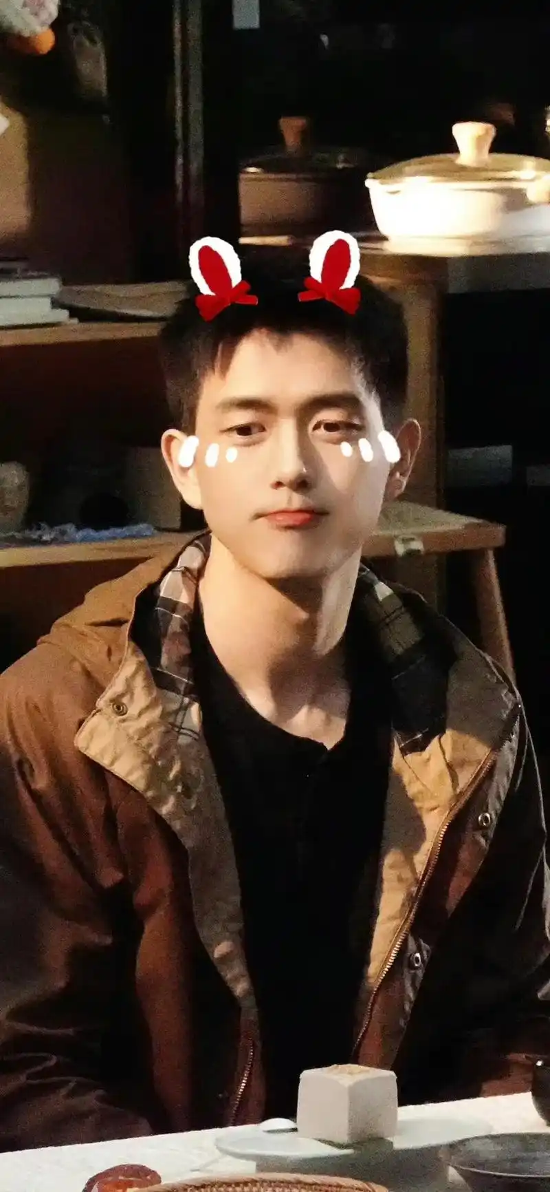 每一张照片都是满满的回忆 #李现 #终 - 抖音